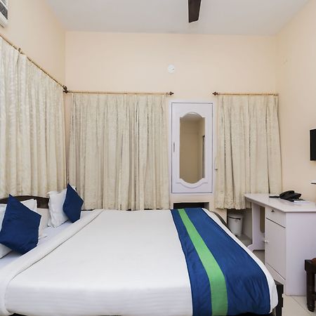 Oyo 8998 Hotel Aayash Liluāh Zewnętrze zdjęcie